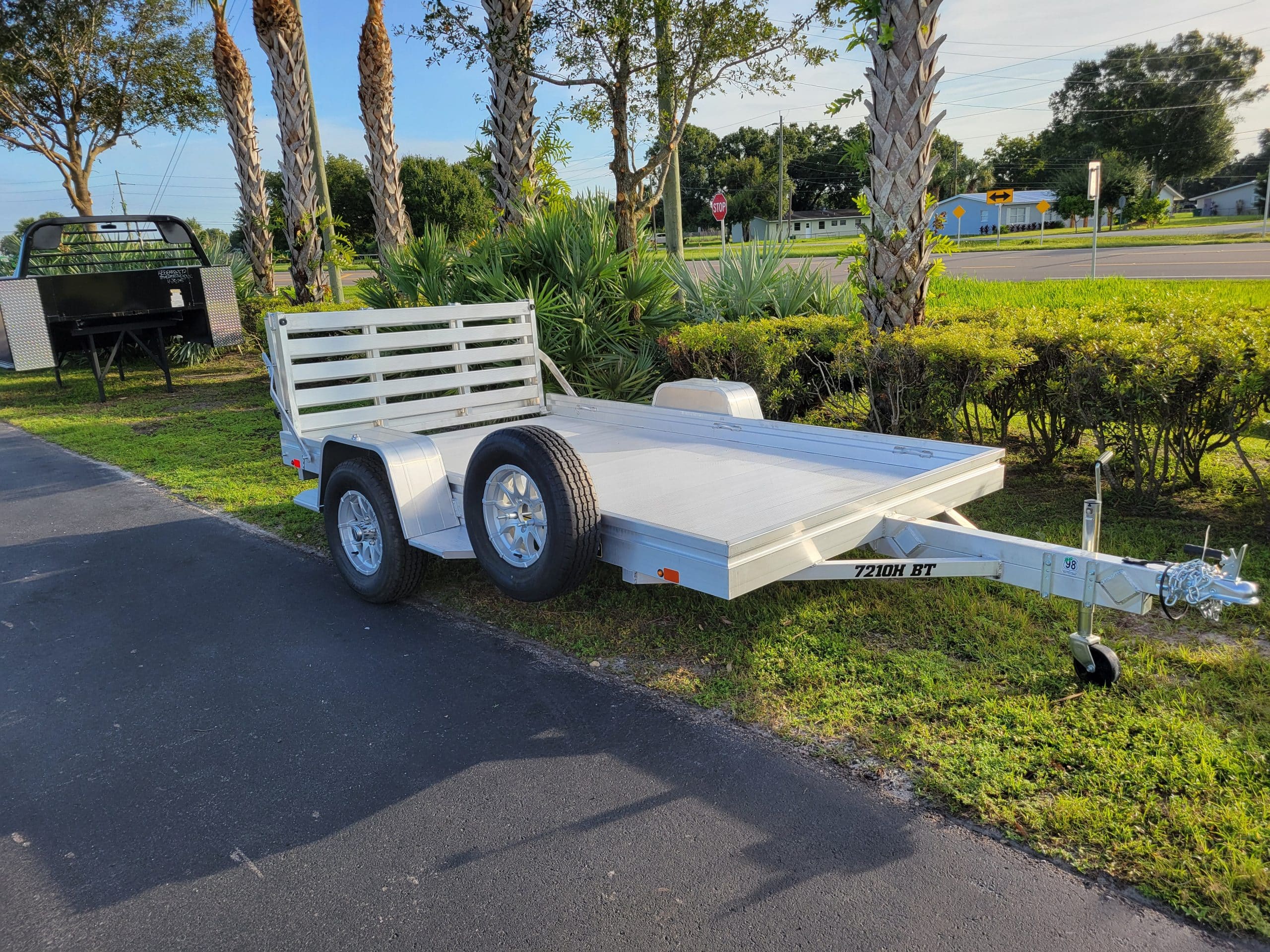 Aluma 7210H-S-BT 6’x10′ 2026 (307027)