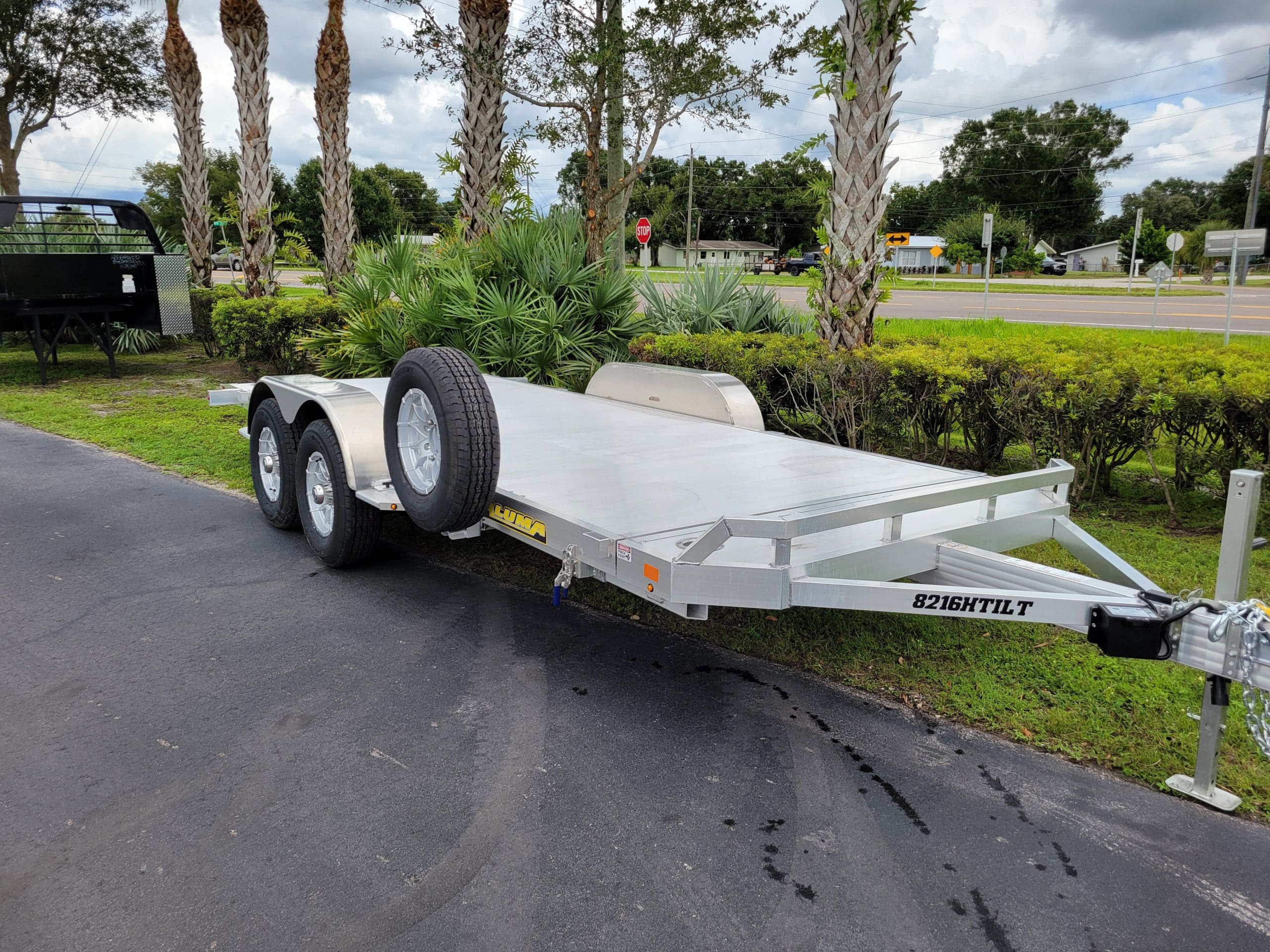 Aluma 8216H-Tilt 2026 (306796)