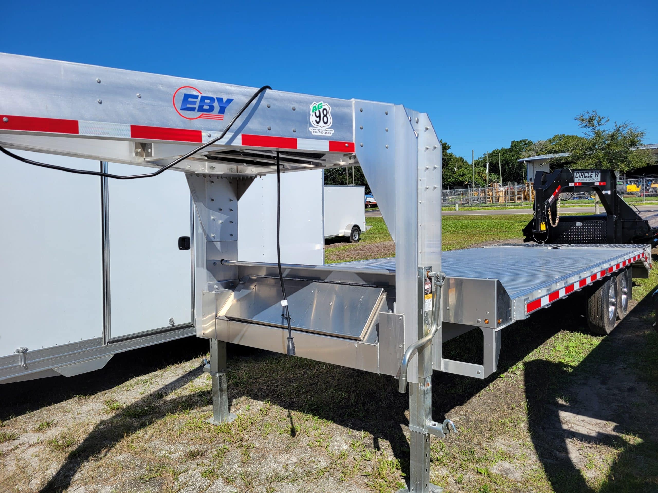 EBY GN16K 24’6″ x102″ Tradesman 2025 (012262)