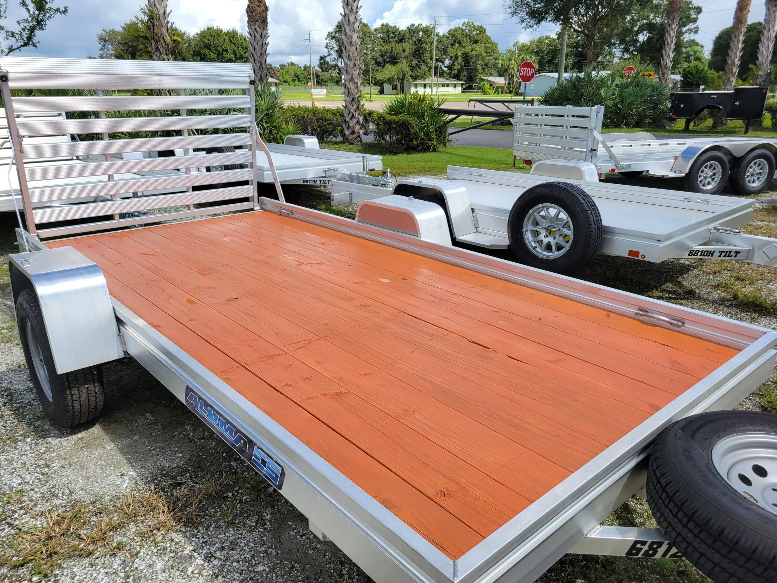 2025 Aluma 6812ESW Stock No: ALU 292961