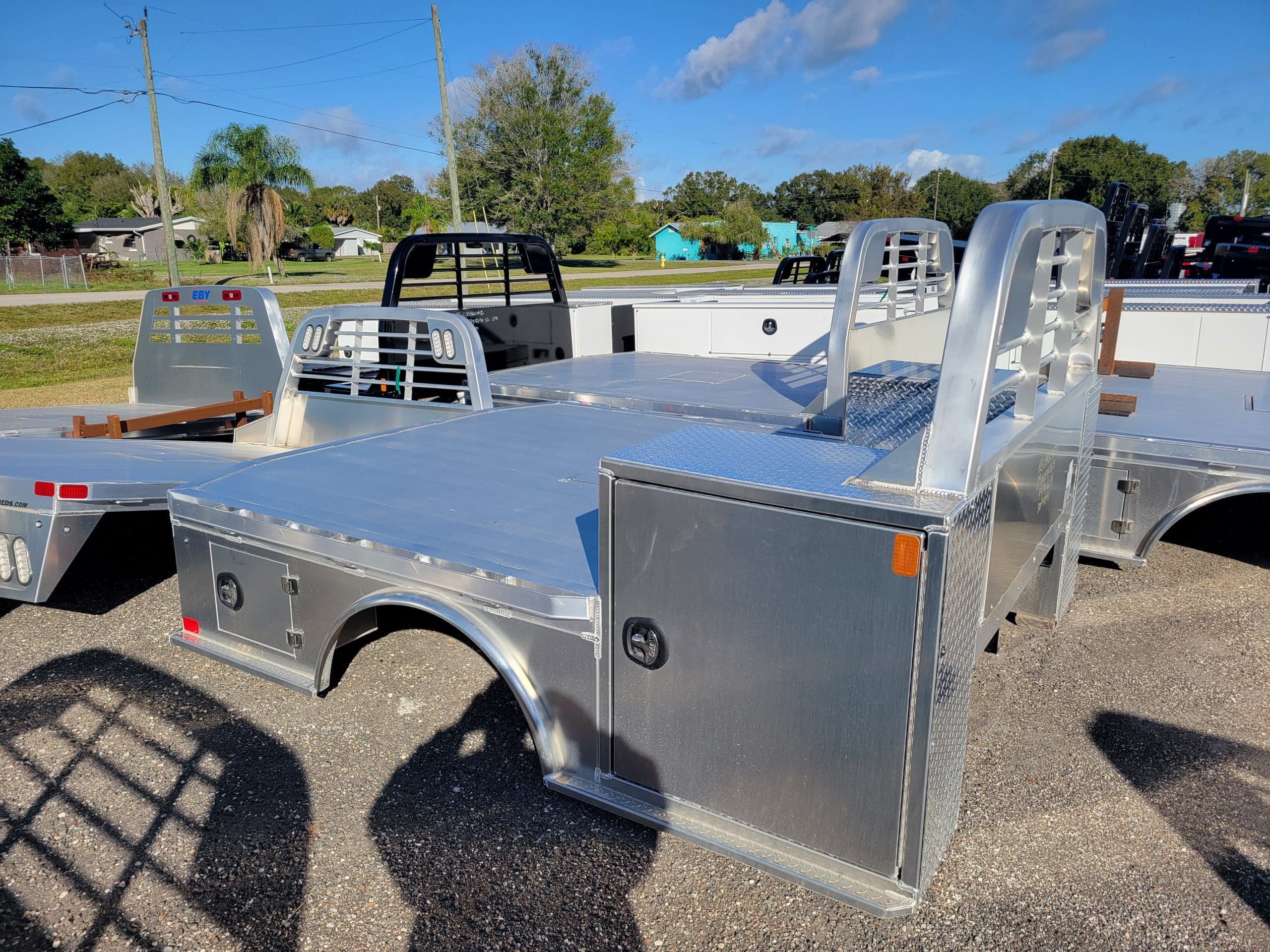 2025 CM Truck Beds ALSK 9’4″/94/60 DLUXE Stock No: MV00442603, MV00442602