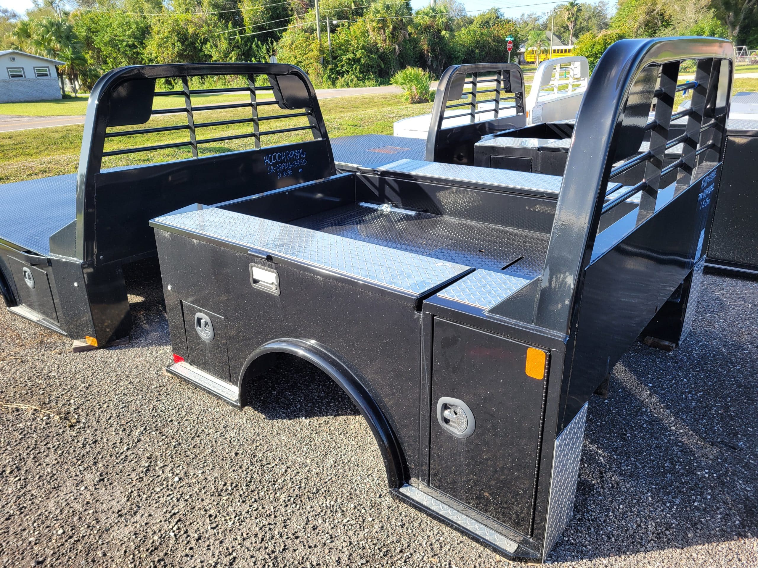 2025 CM Truck Bed TMX 7’/84/40/42 Stock No: KE00421882